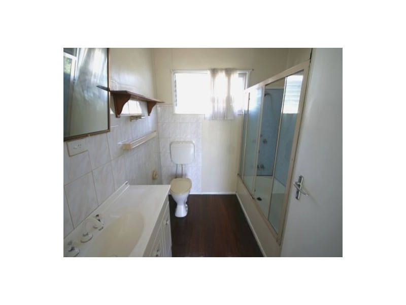 62 Bradman St, Sunnybank Hills QLD 4109