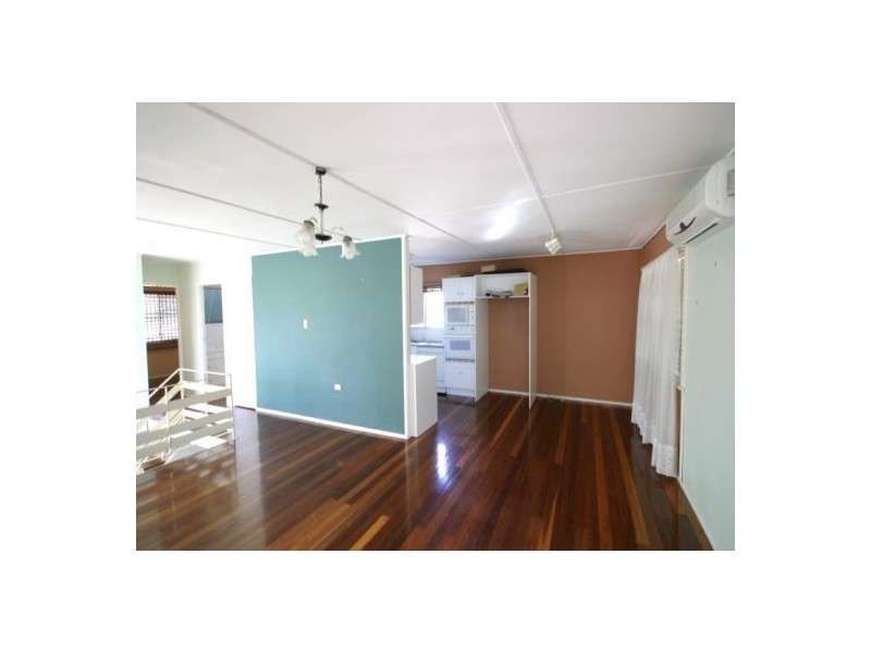 62 Bradman St, Sunnybank Hills QLD 4109