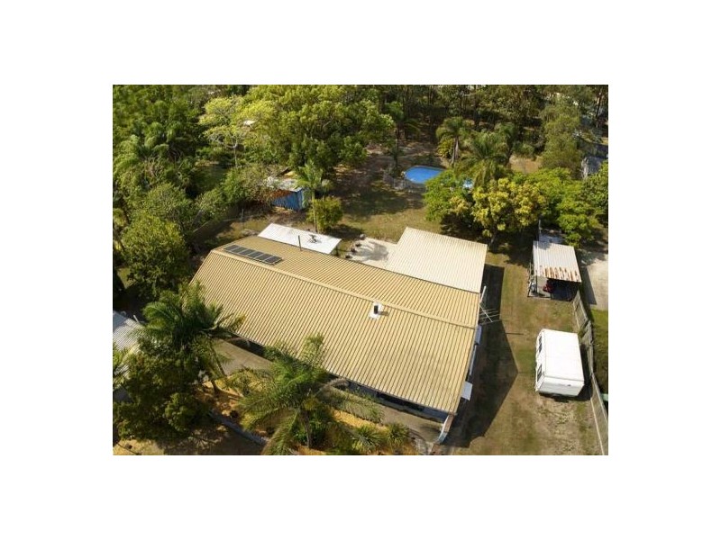 10-12 Pinelands St, Loganlea QLD 4131