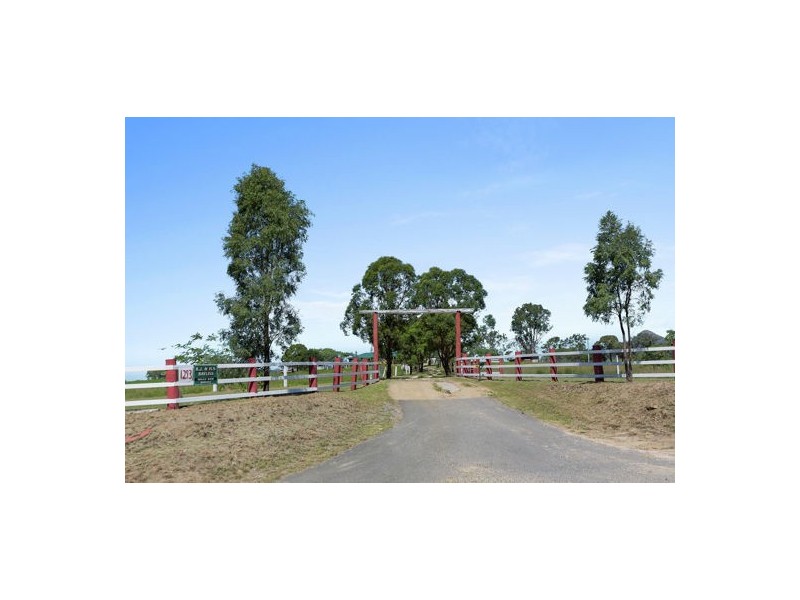 1293 Ripley Rd, South Ripley QLD 4306