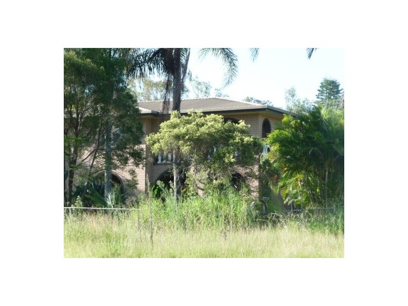 27 Taylors Rd, Walloon QLD 4306