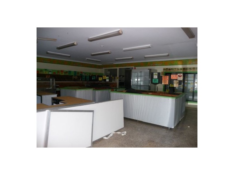 Shop 6 Cnr of Middle & Coronation Road, Hillcrest QLD 4118