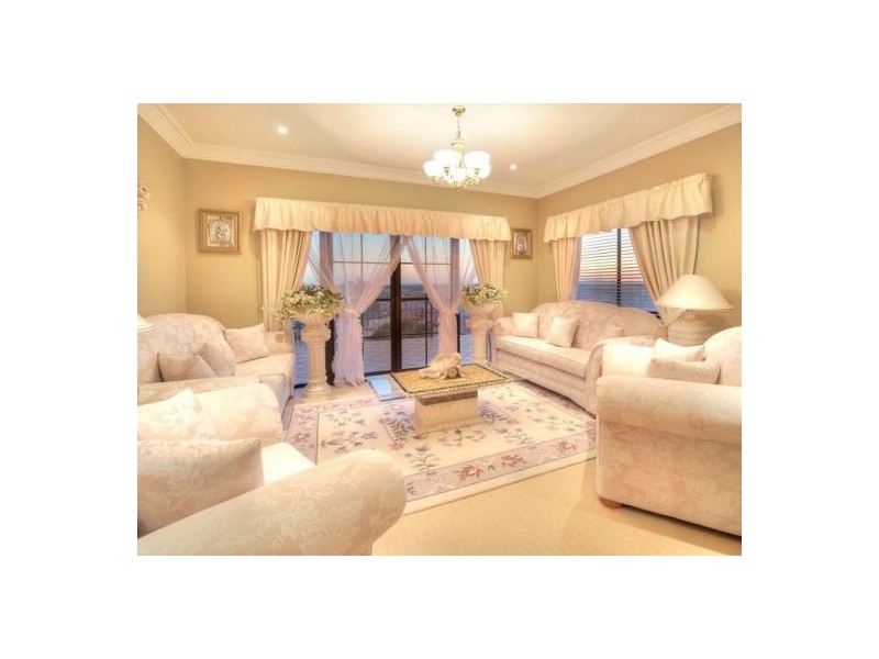 33 Cassia Pl, Stretton QLD 4116