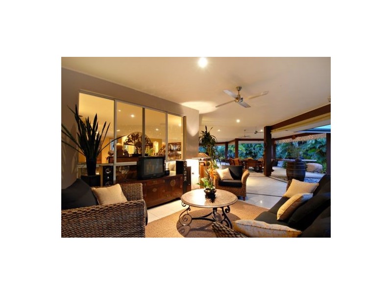 41 Peronne Pl, Brookfield QLD 4069