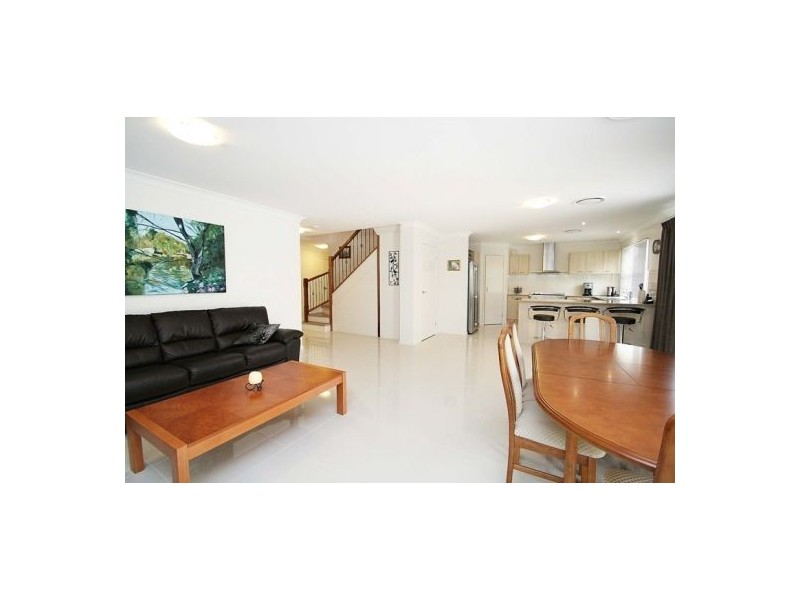 8 Langford Street, Eight Mile Plains QLD 4113