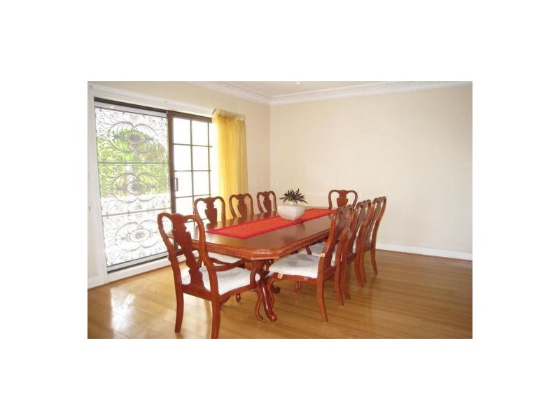 66 Fanfare St, Eight Mile Plains QLD 4113