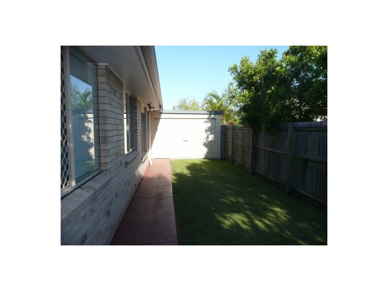 3 Lake Breeze Dr, Loganholme QLD 4129