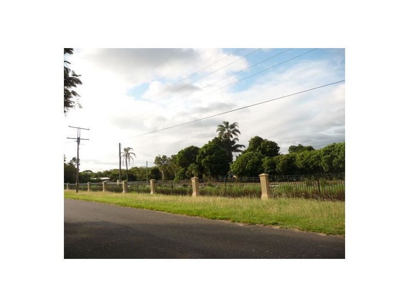 65 Eastwood Street, Chandler QLD 4155