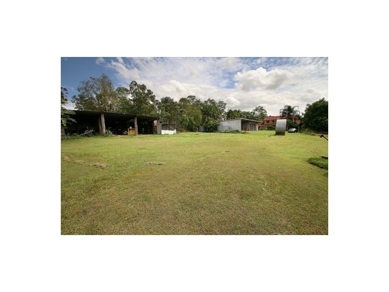 155 Green Rd, Park Ridge QLD 4125