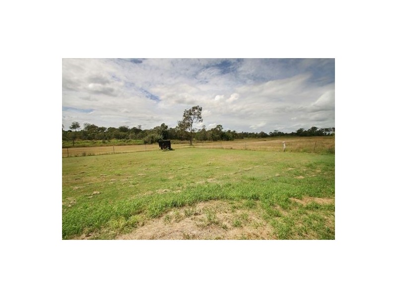 155 Green Rd, Park Ridge QLD 4125