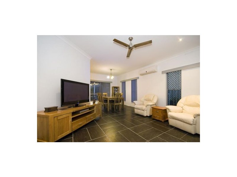 9 St Ives Cl, Drewvale QLD 4116