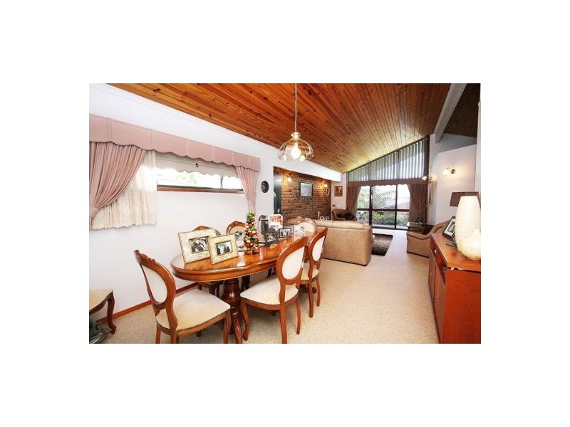 19 Hoover Ct, Stretton QLD 4116