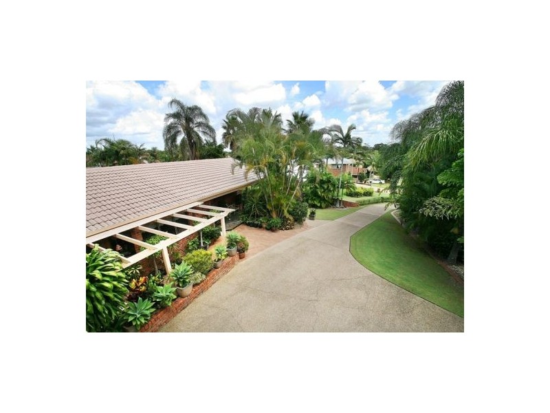 19 Hoover Ct, Stretton QLD 4116