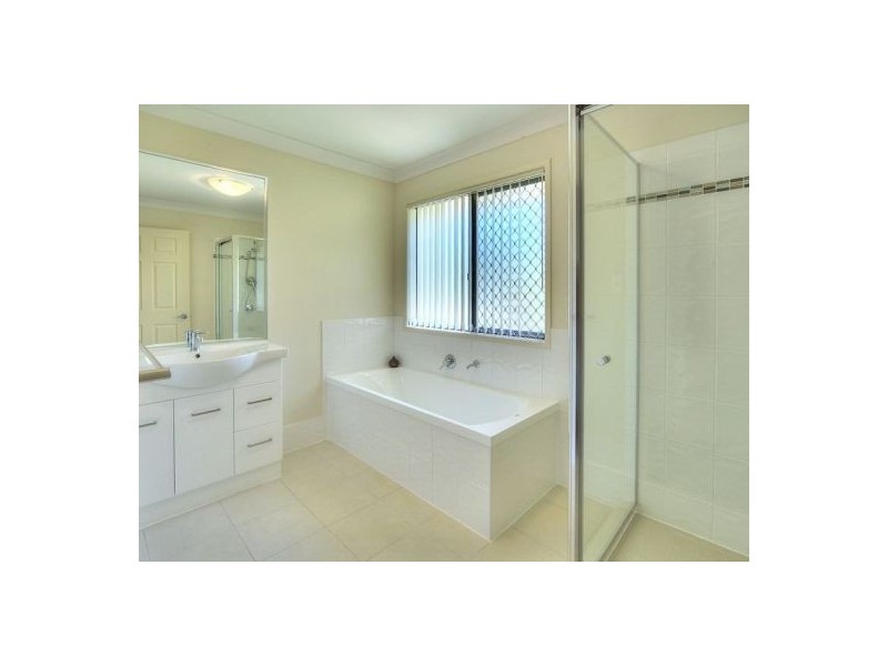 9 Grandchester St, Sunnybank Hills QLD 4109