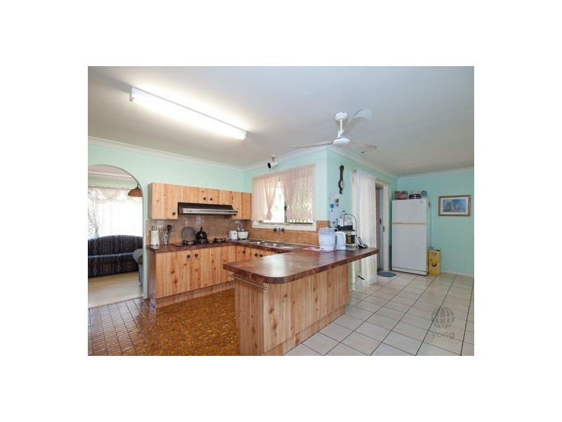 101 Crest Rd, Greenbank QLD 4124