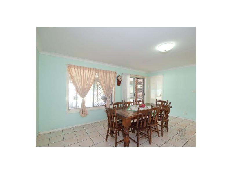 101 Crest Rd, Greenbank QLD 4124