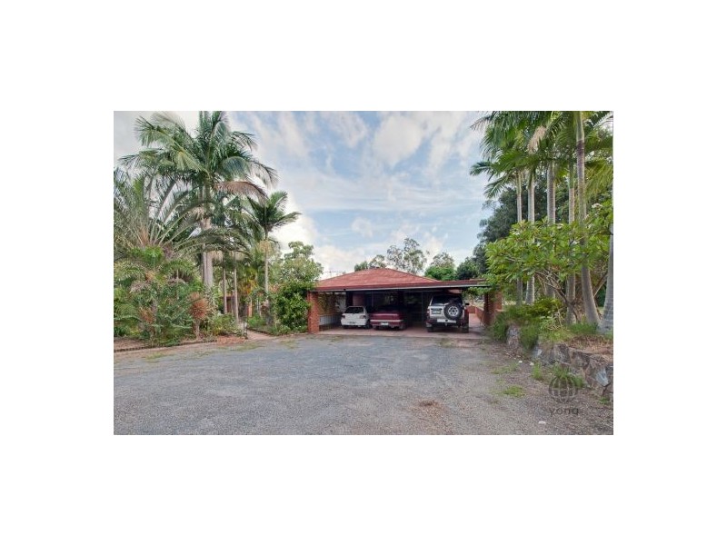 101 Crest Rd, Greenbank QLD 4124