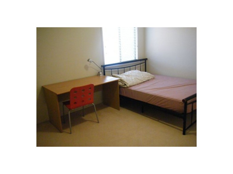 6 Regal Pl, Eight Mile Plains QLD 4113