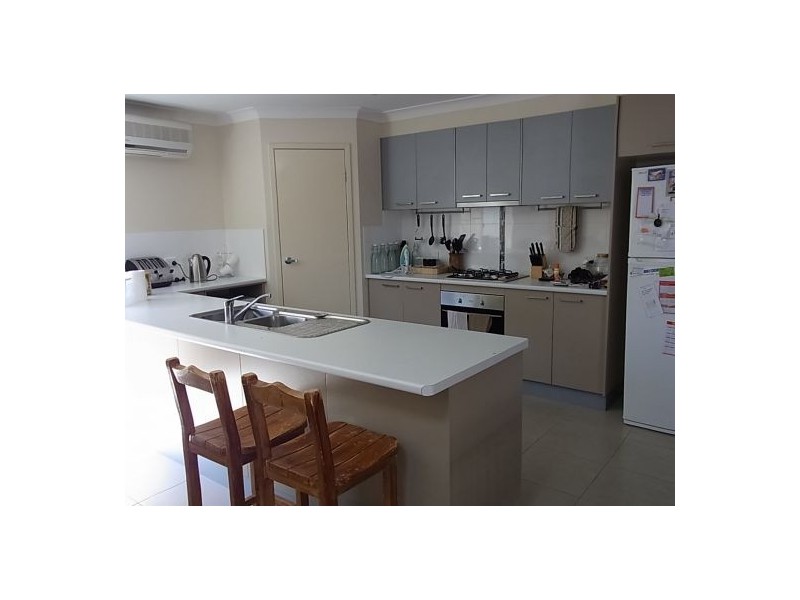 53 Larapinta Cct, Calamvale QLD 4116