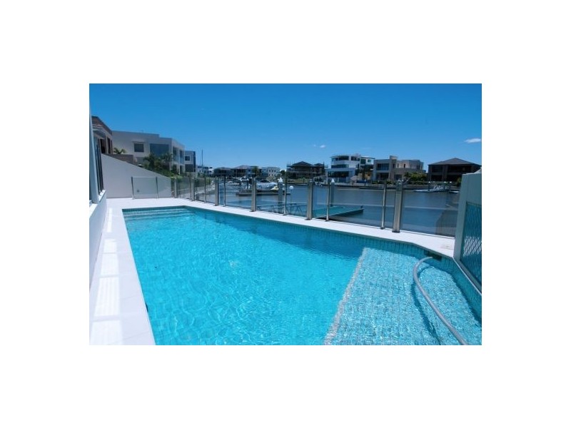 64 The Sovereign Miles, Paradise Point QLD 4216