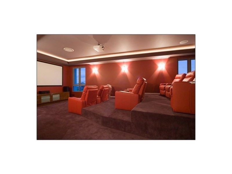 64 The Sovereign Miles, Paradise Point QLD 4216