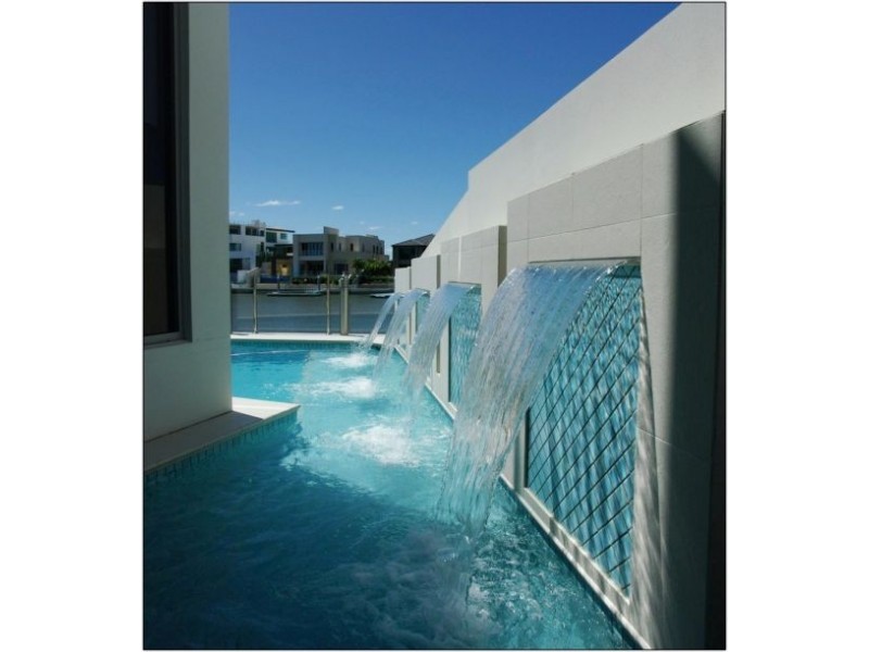 64 The Sovereign Miles, Paradise Point QLD 4216