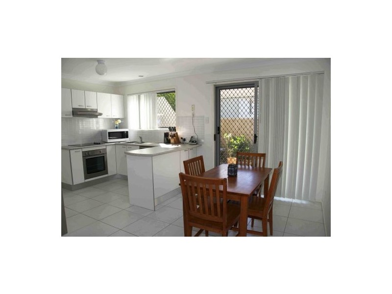 73/2311 Logan Road, Eight Mile Plains QLD 4113