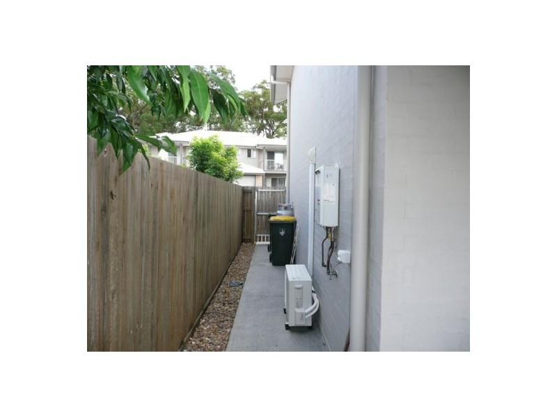 73/2311 Logan Road, Eight Mile Plains QLD 4113