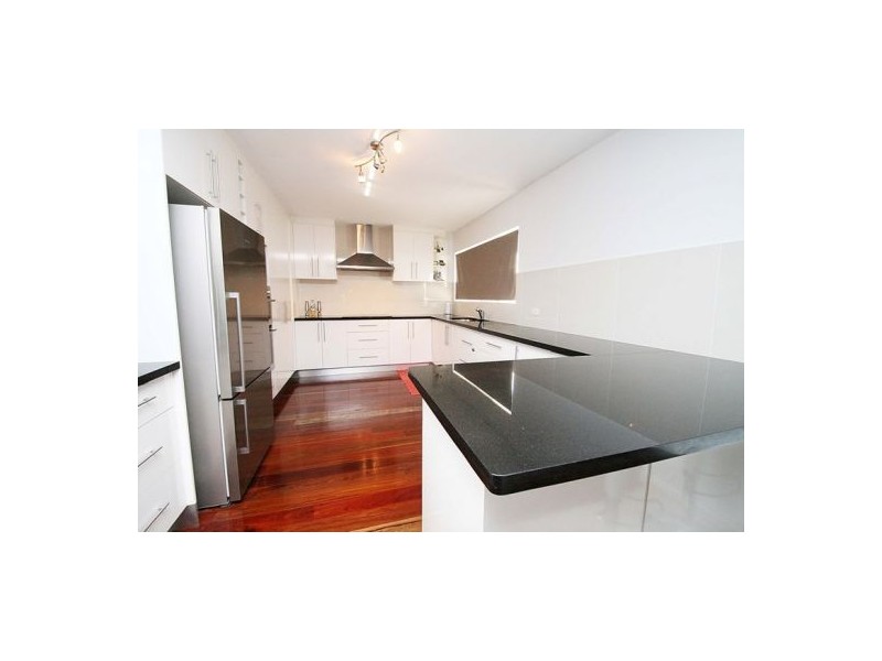 40 May Street, Parkinson QLD 4115