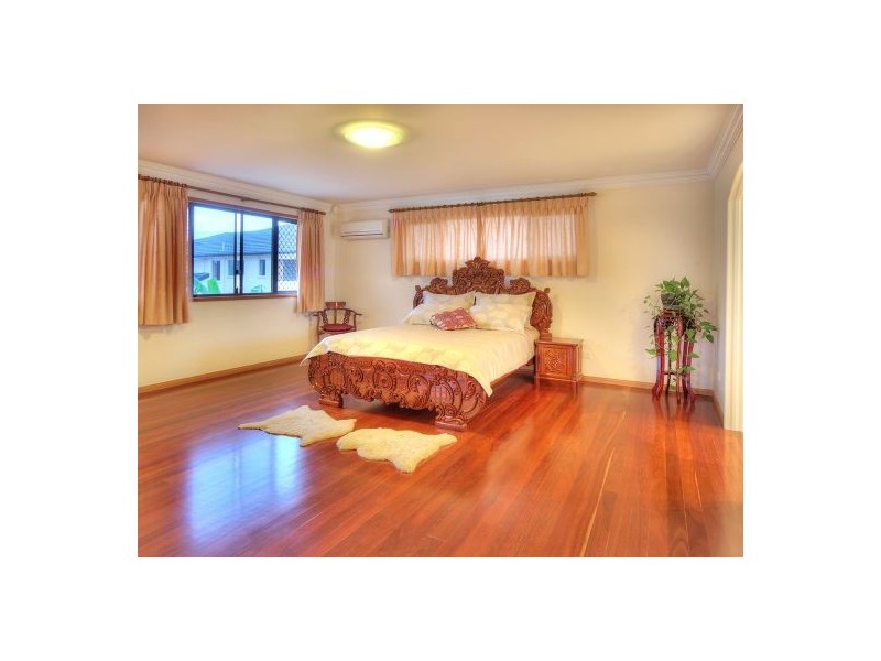 Eight Mile Plains QLD 4113