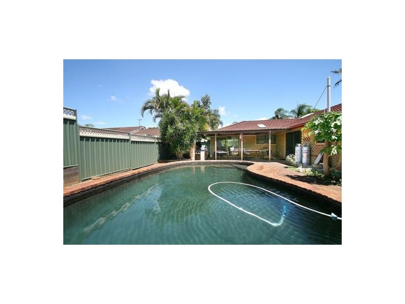 16 Coominyah. St., Sunnybank Hills QLD 4109
