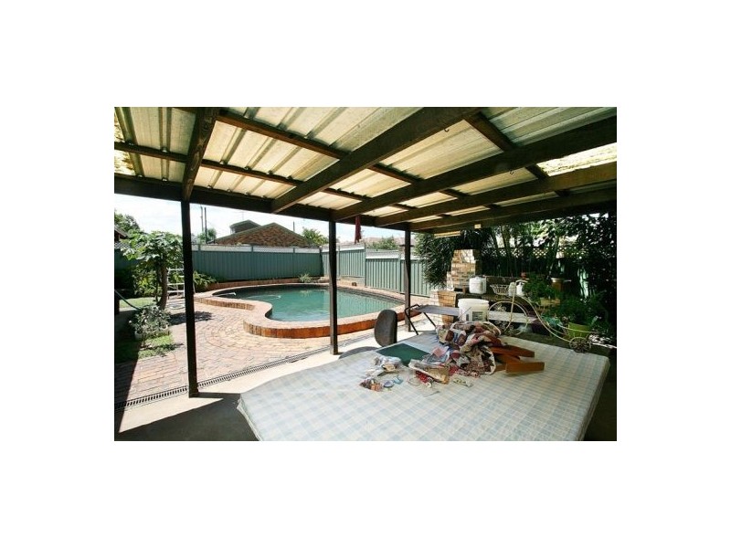 16 Coominyah. St., Sunnybank Hills QLD 4109