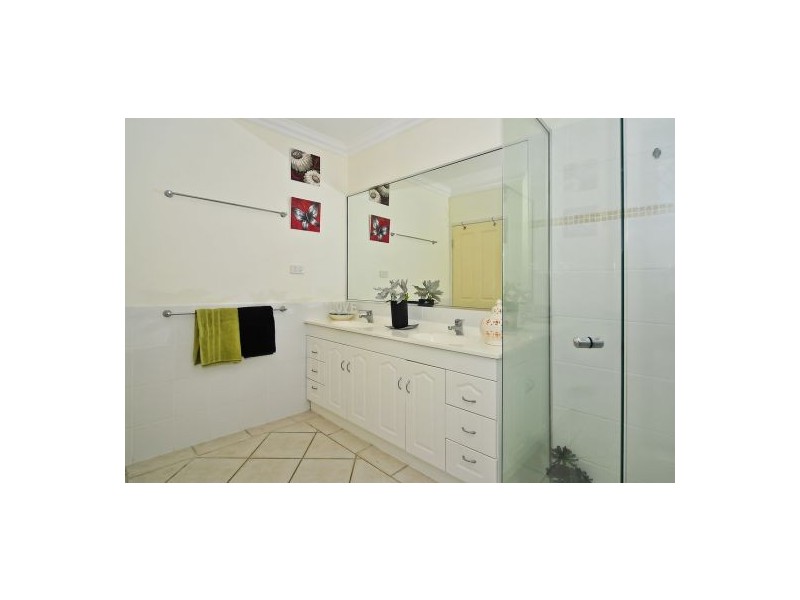 53 Juniper Cct, Stretton QLD 4116