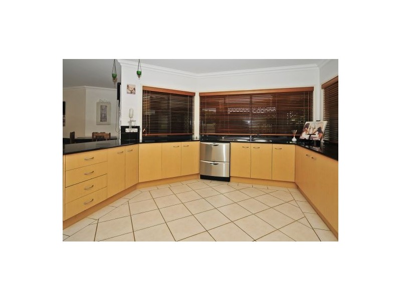 53 Juniper Cct, Stretton QLD 4116