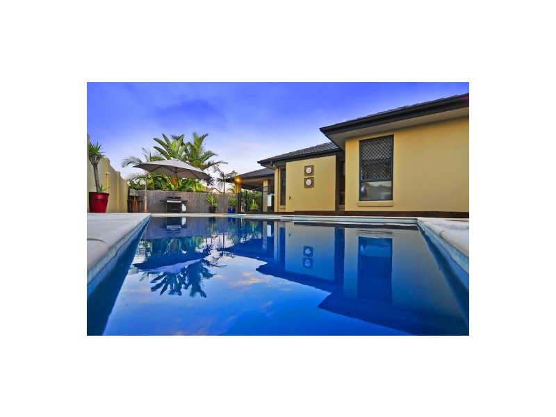 53 Juniper Cct, Stretton QLD 4116