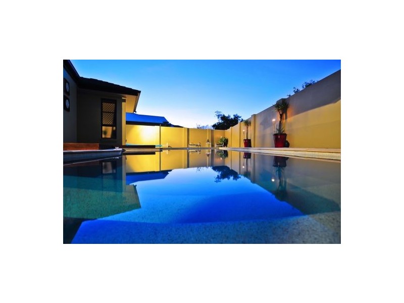 53 Juniper Cct, Stretton QLD 4116