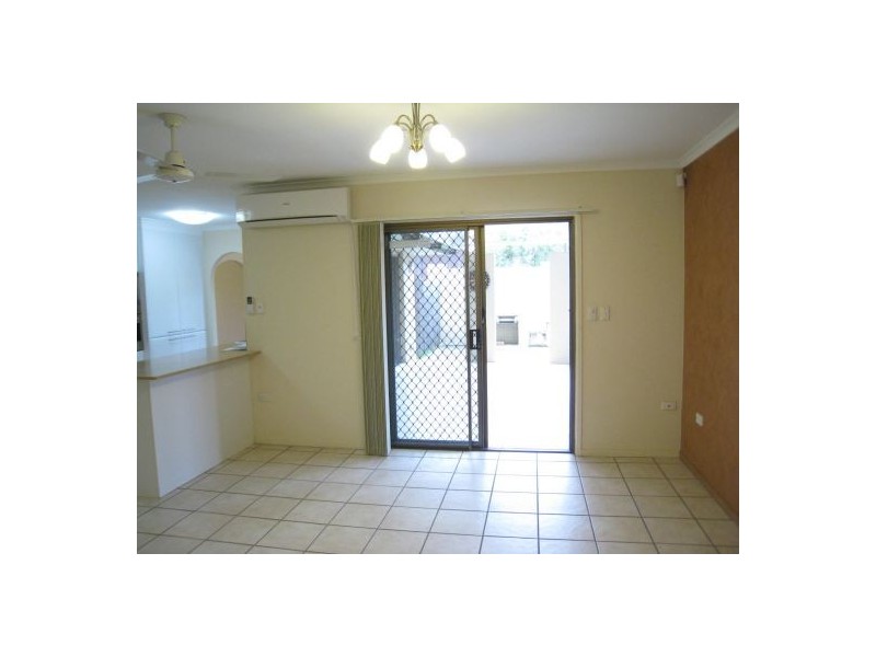 2.  Sieben St, Wishart QLD 4122