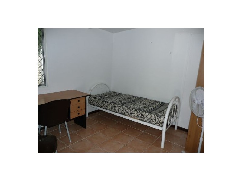 3 Dixon Street, Sunnybank QLD 4109