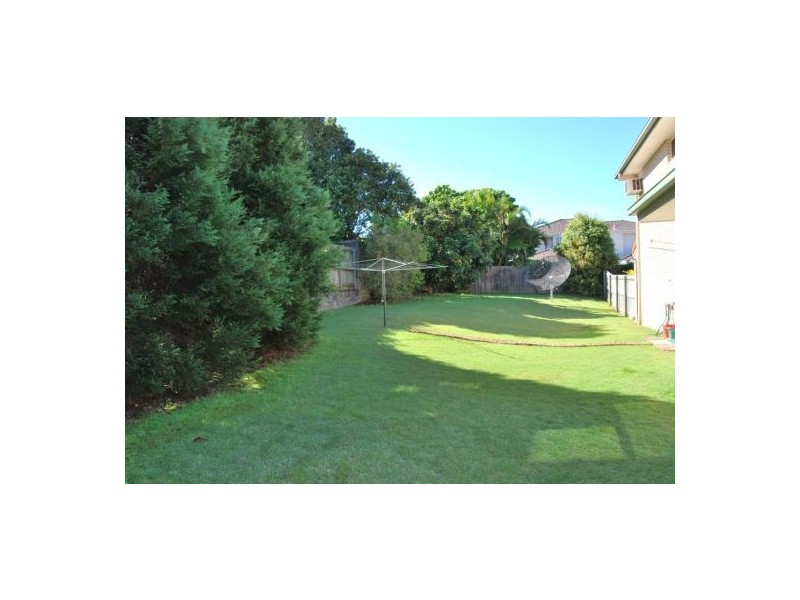 22 Eden Elm St, Calamvale QLD 4116