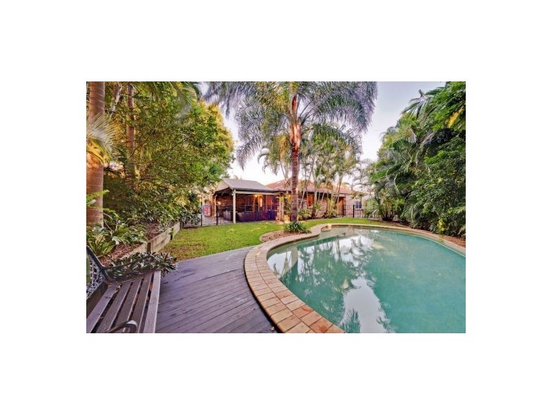 9 Spring Cl, Calamvale QLD 4116