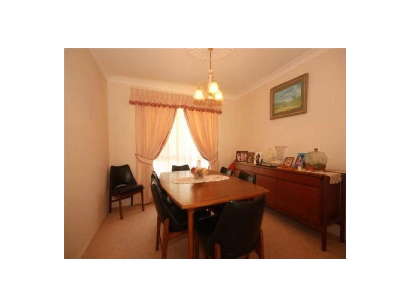 7 Leah Dr, Belivah QLD 4207