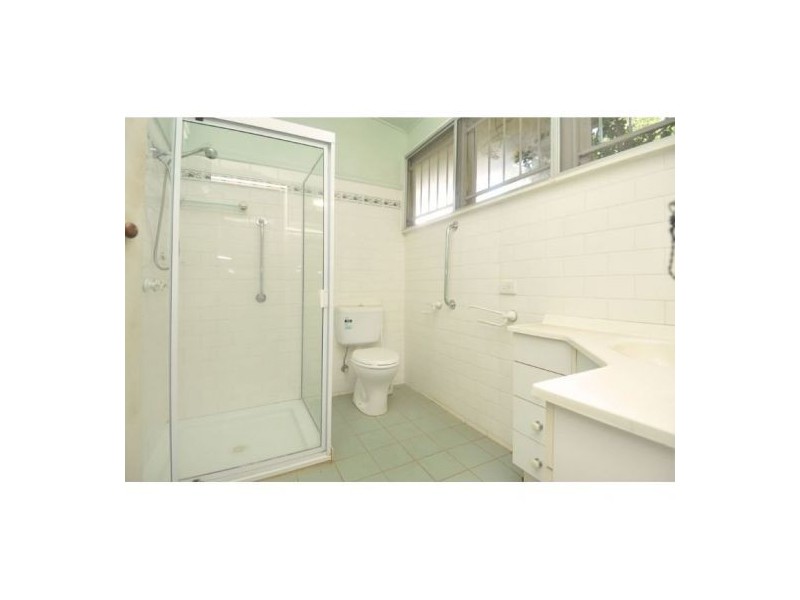 6 Albyn Rd, Sunnybank QLD 4109