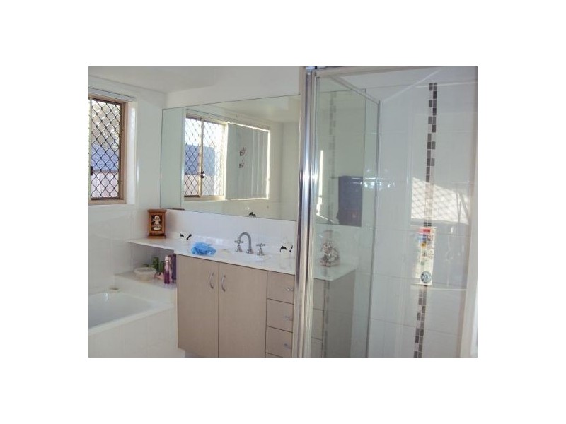 Doolandella QLD 4077