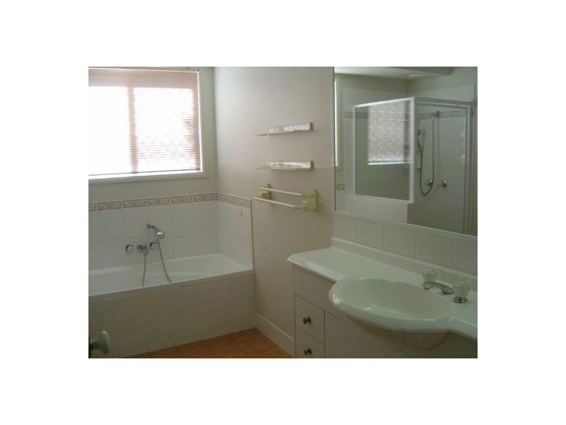 14 Bowerbird Pl, Calamvale QLD 4116