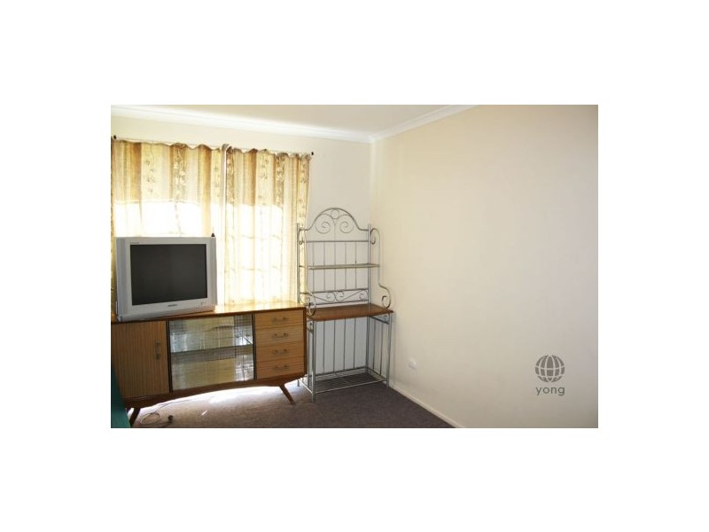 8 Sutton Ct, Browns Plains QLD 4118