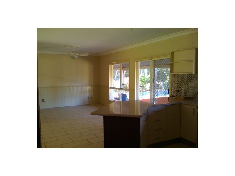 82 Sylvan Road, Park Ridge South QLD 4125