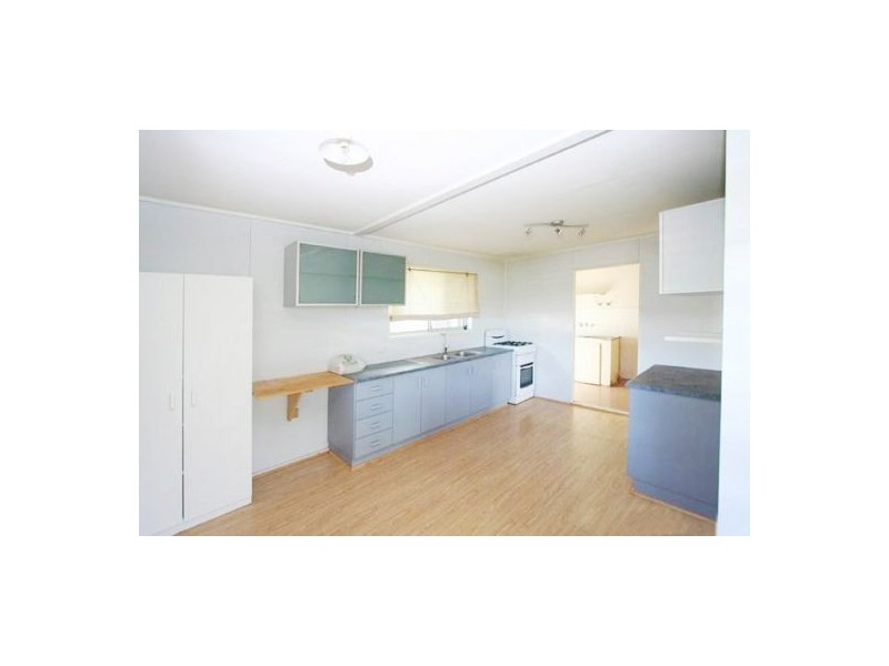 44 Christopher St, Slacks Creek QLD 4127