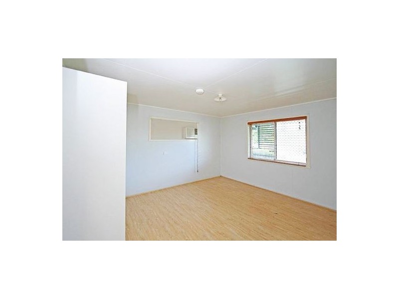 44 Christopher St, Slacks Creek QLD 4127