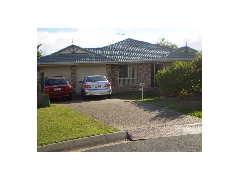 32 Maryland Pl, Parkinson QLD 4115