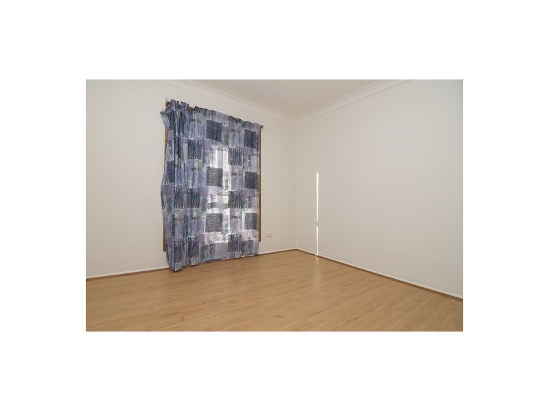 4 Marbura Ct, Daisy Hill QLD 4127